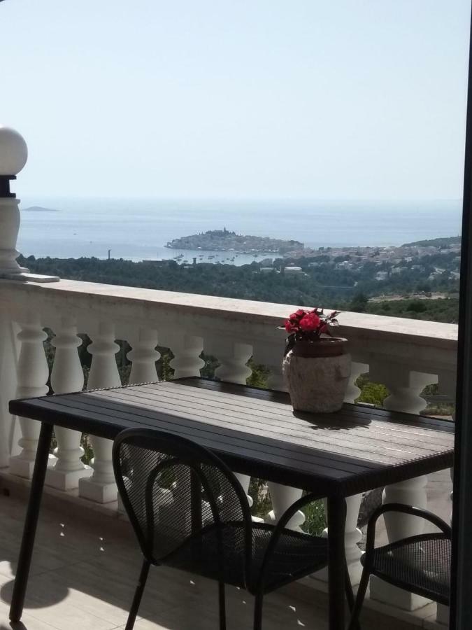 Apartment Santa Marina Primosten Luaran gambar