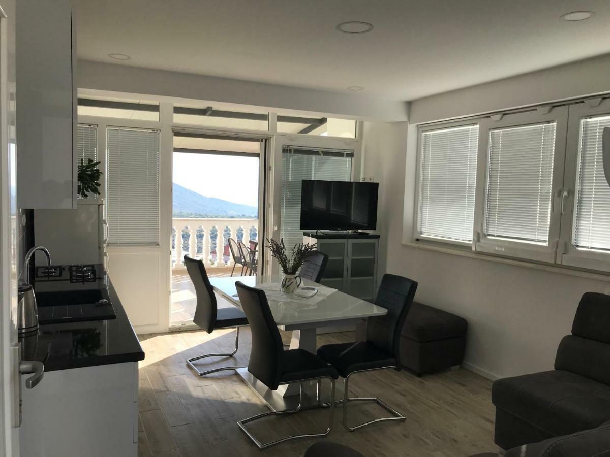 Apartment Santa Marina Primosten Luaran gambar