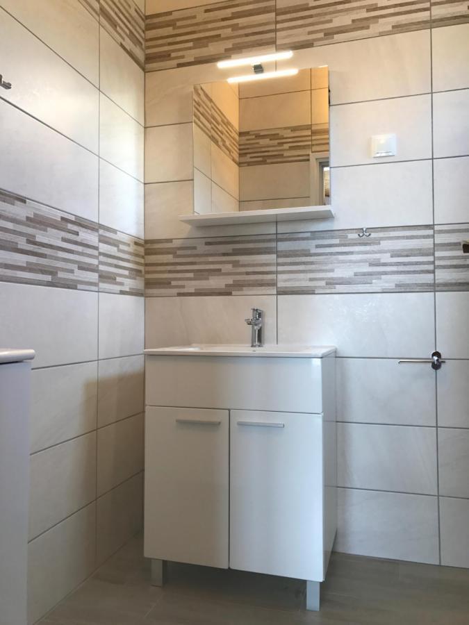 Apartment Santa Marina Primosten Luaran gambar